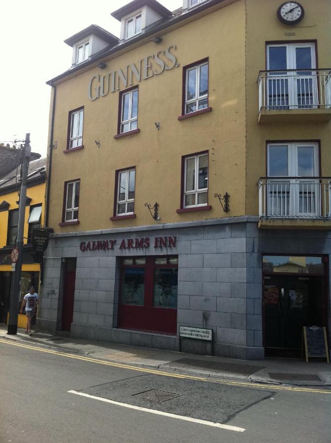 Galway Arms Inn Exterior photo